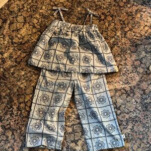 Easy-peasy embroidered set 4t